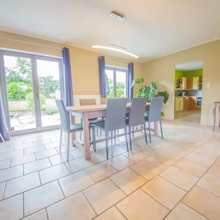 Le Clos Des Libellules In Manhay With Barbecue Vakantiehuis Marche-en-Famenne